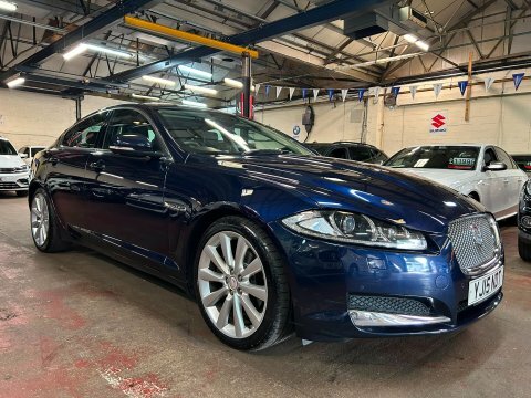 Jaguar XF D Portfolio Blue
