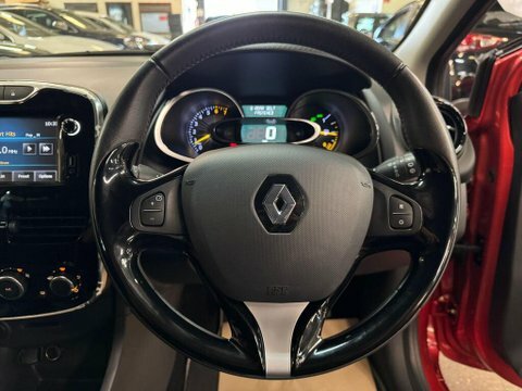 Renault Clio 1.5 Dci Dynamique S Medianav Euro 5 Ss Black #35