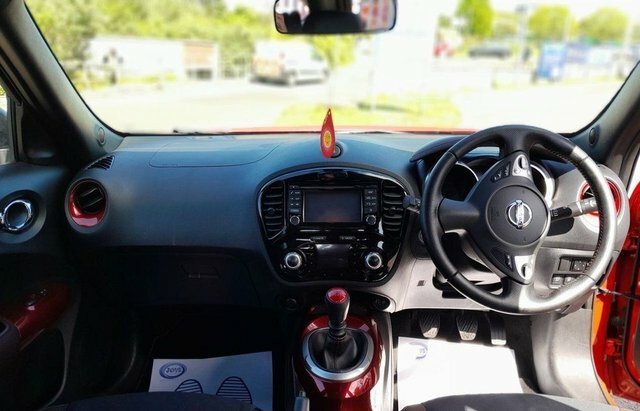 Nissan Juke Tekna Silver #8