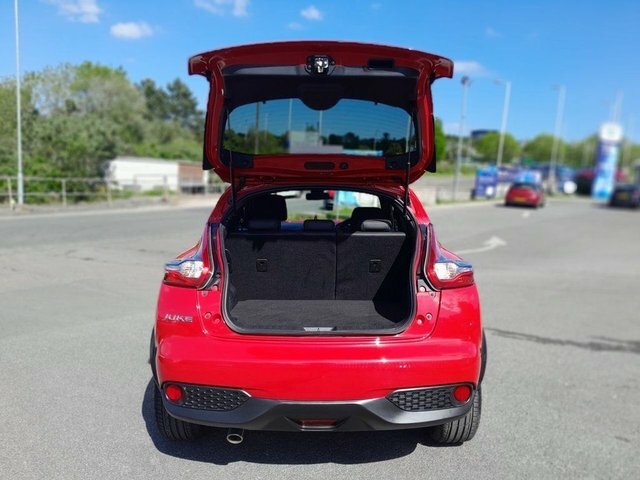 Nissan Juke Tekna Silver #5