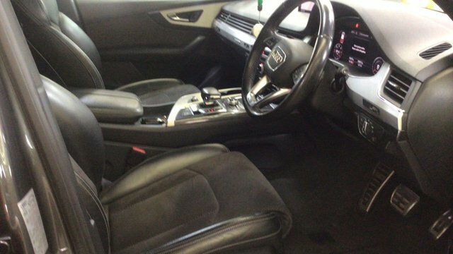 Audi Q7 2018 3.0 Tdi V6 50 S Line Suv Tiptronic Grey #3