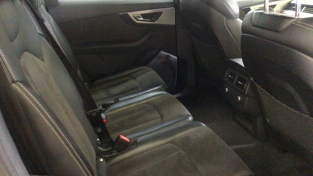 Audi Q7 2018 3.0 Tdi V6 50 S Line Suv Tiptronic Grey #4