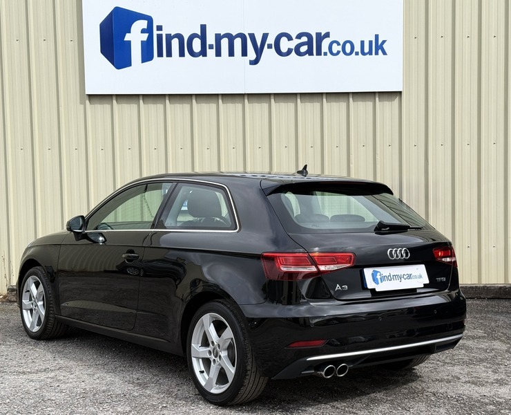 Audi A3 Tfsi Sport Black #2