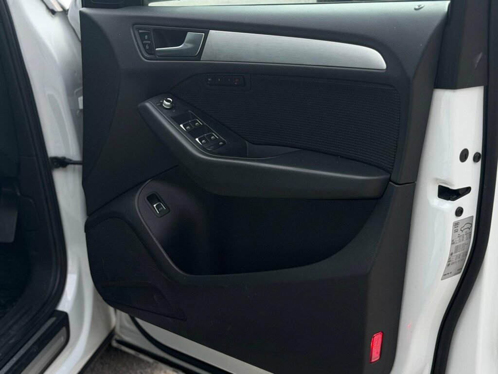 Audi Q5 Estate Grey #28
