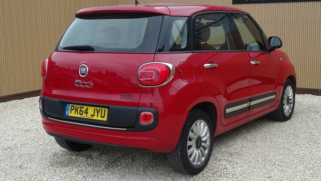 Fiat 500L White #14