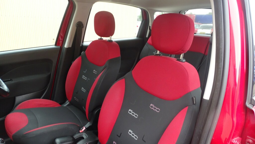 Fiat 500L White #27
