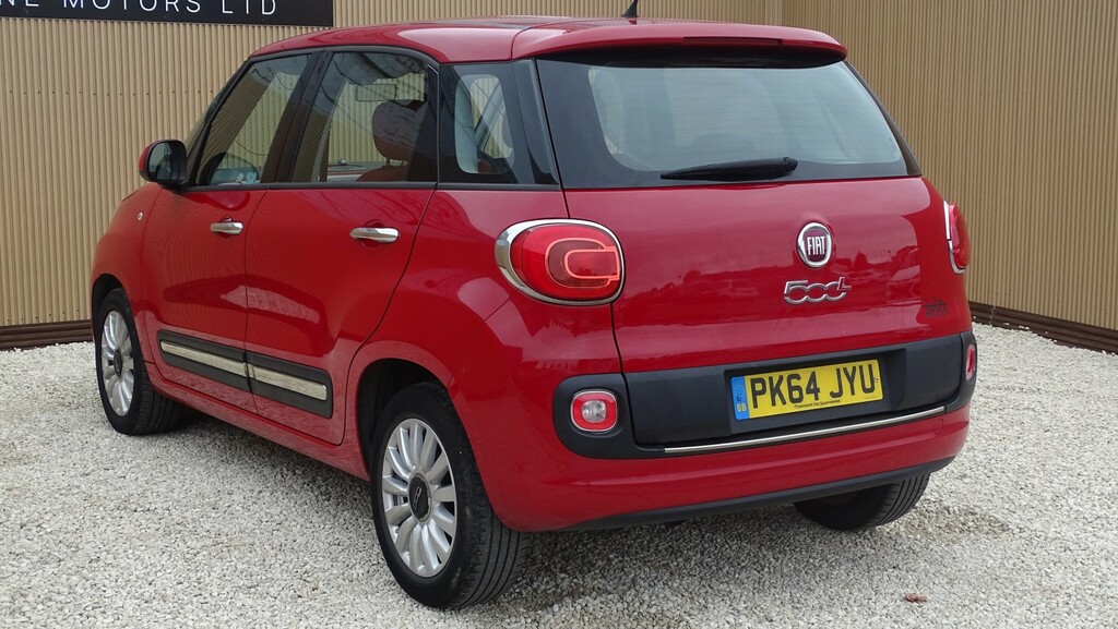 Fiat 500L White #12