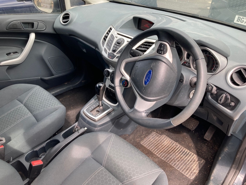 Ford Fiesta Studio Red #2