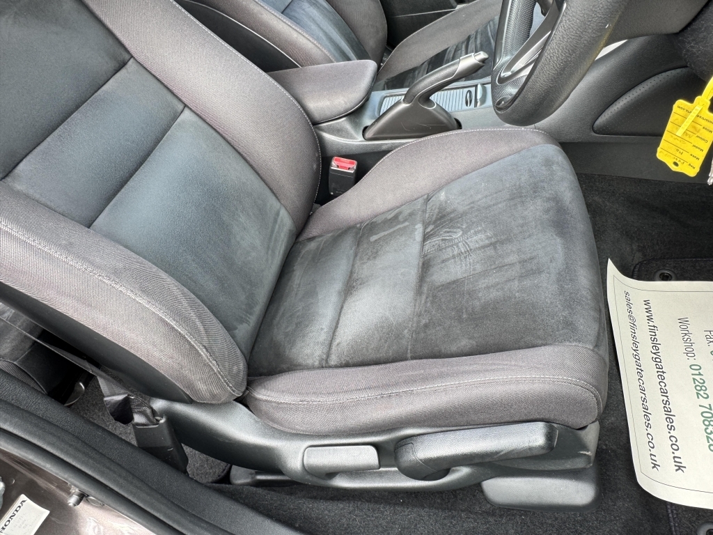 Honda Civic 2011 2.0 I-vtec Type-r Silver #18