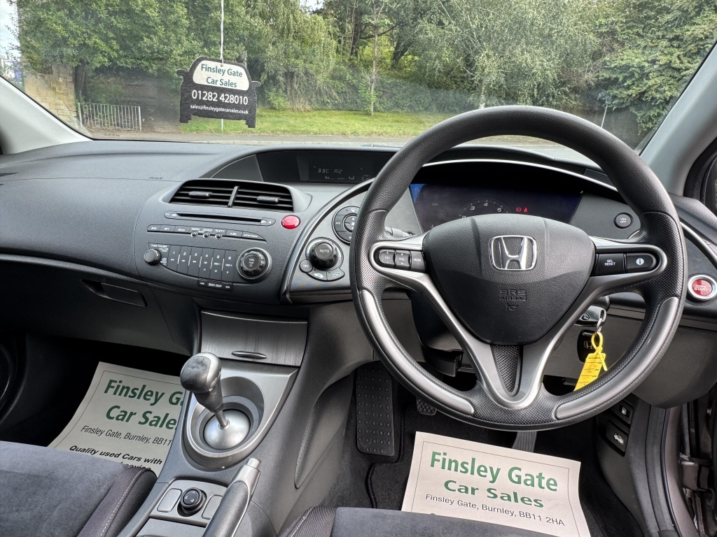 Honda Civic 1.3 I-vtec Se Silver #2