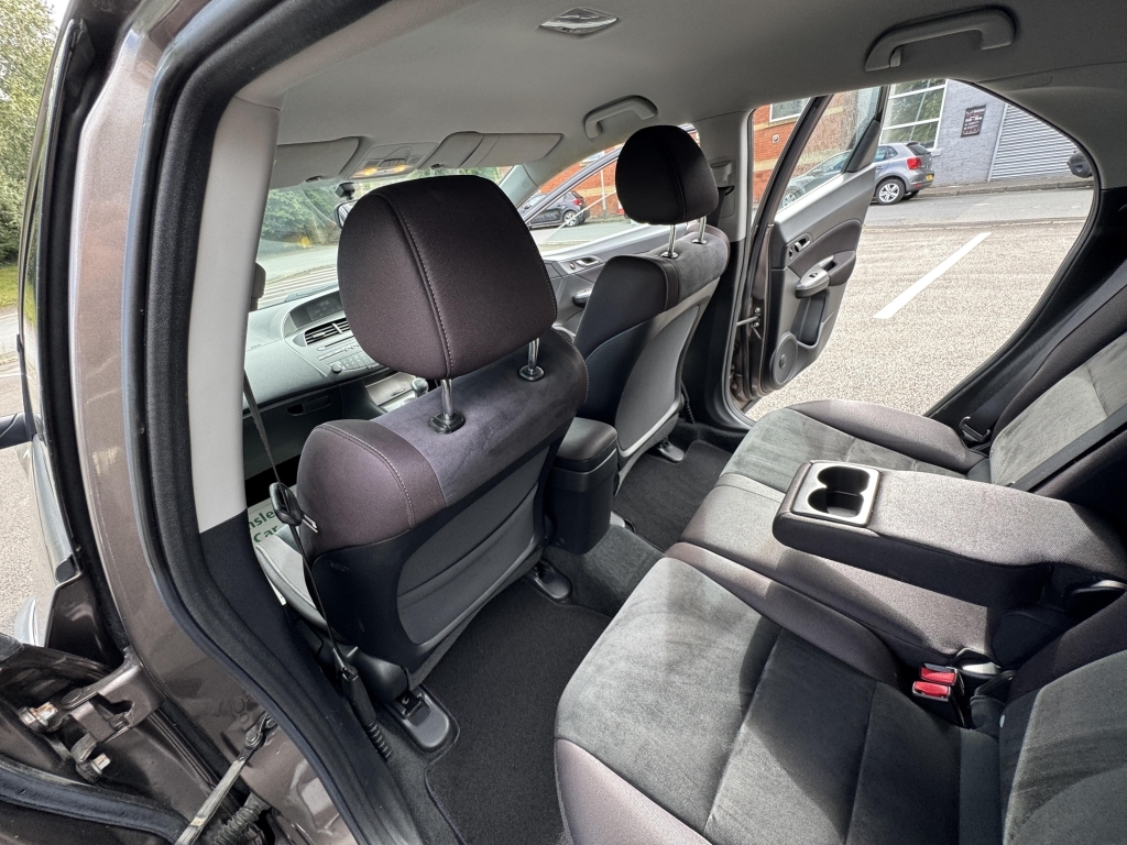 Honda Civic 2011 2.0 I-vtec Type-r Silver #27