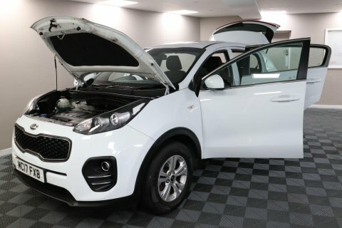Kia Sportage 2017 17 Crdi MC17FXB White #2