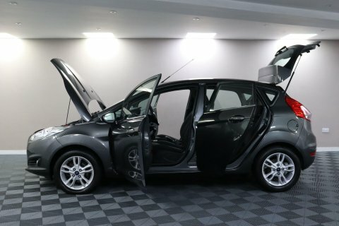Ford Fiesta 2015 65 Zetec CN65JVL Grey #5