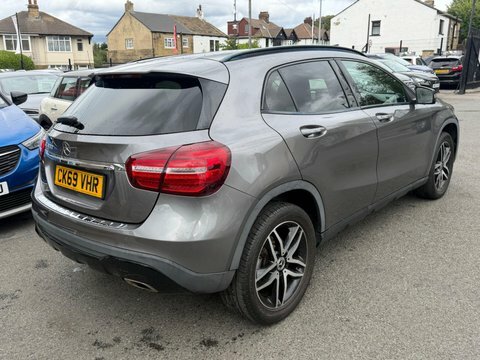 Mercedes-Benz GLA Class 2019 69 Gla Grey #4