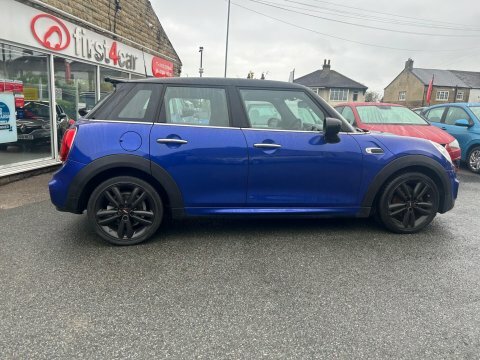 Mini Hatch 2019 69 Cooper YG69HFZ Blue #4