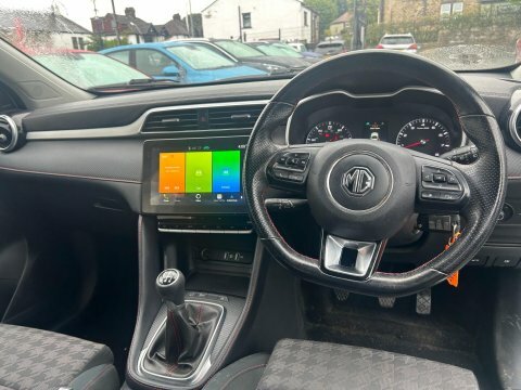 MG ZS 2021 71 Excite LD71DGY White #6