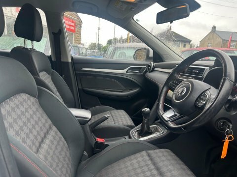 MG ZS 2021 71 Excite LD71DGY White #5