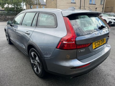 Volvo V60 2021 21 B4 Grey #2