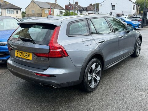 Volvo V60 2021 21 B4 Grey #4