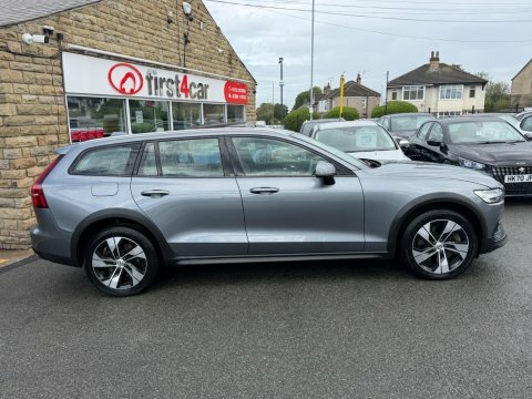 Volvo V60 2021 21 B4 Grey