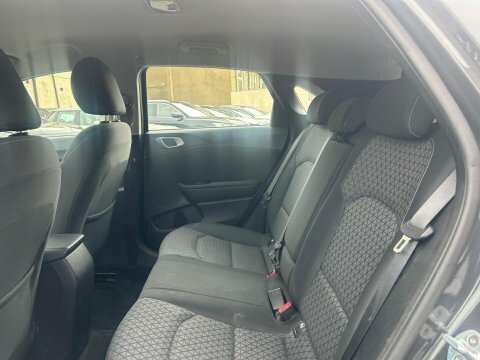 Kia Ceed 2019 19 2 Grey #4