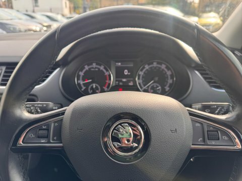 Skoda Octavia 1.0 Tsi Se Black #14