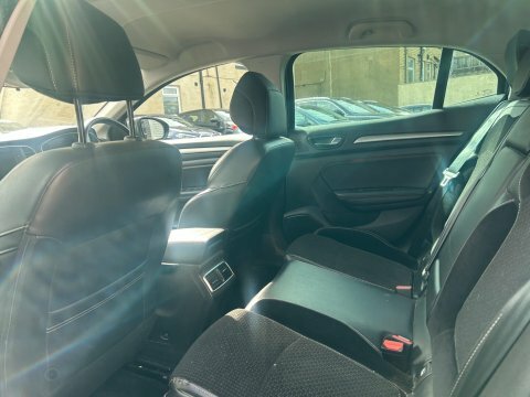 Renault Megane 1.3 Tce Play Black #9