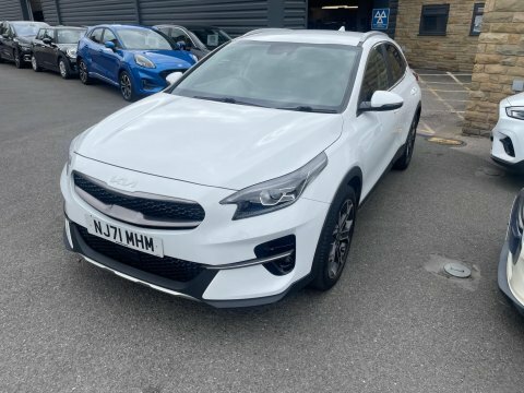 Kia Xceed 2021 71 3 White #3