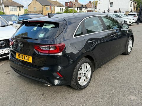 Kia Ceed 2018 18 2 Black #4