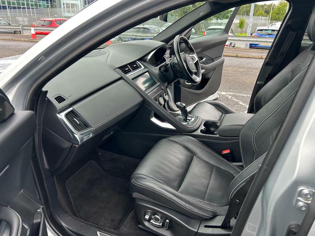 Jaguar E-Pace 2.0D Chequered Flag Edition Estate White #16