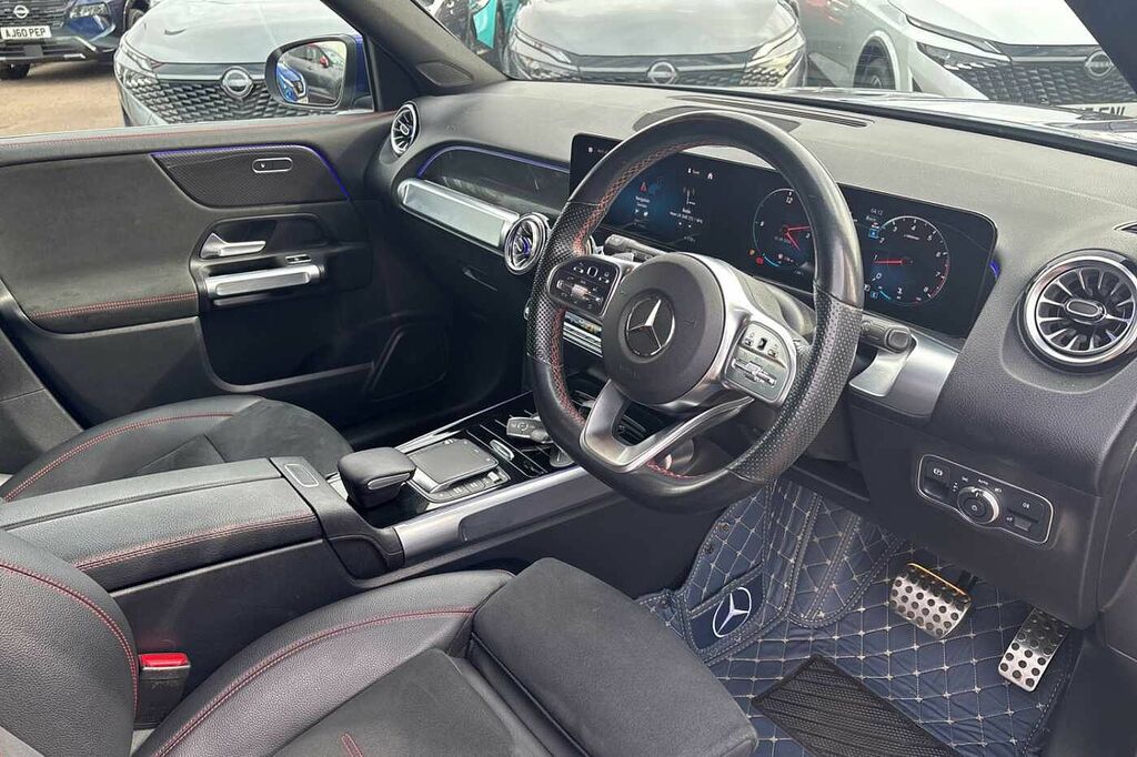 Mercedes-Benz GLB Class Glb 200 Amg Line Premium 7G-tronic Blue #6