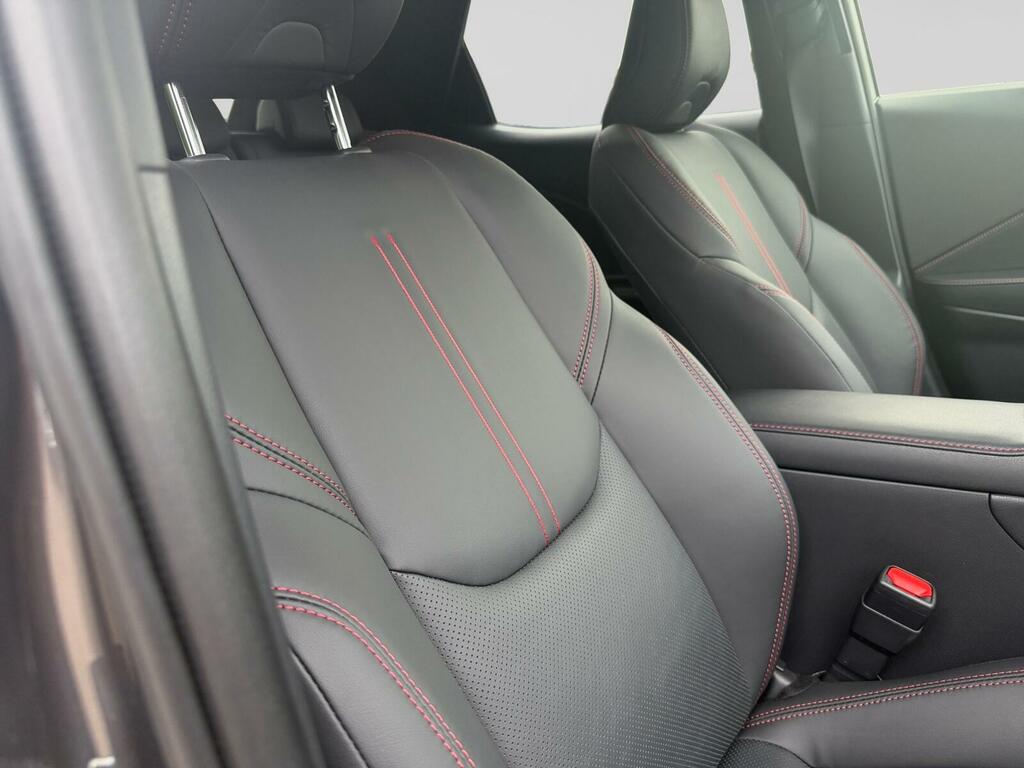 Lexus LBX 1.5 Vibrant Edition E-cvt Black #24
