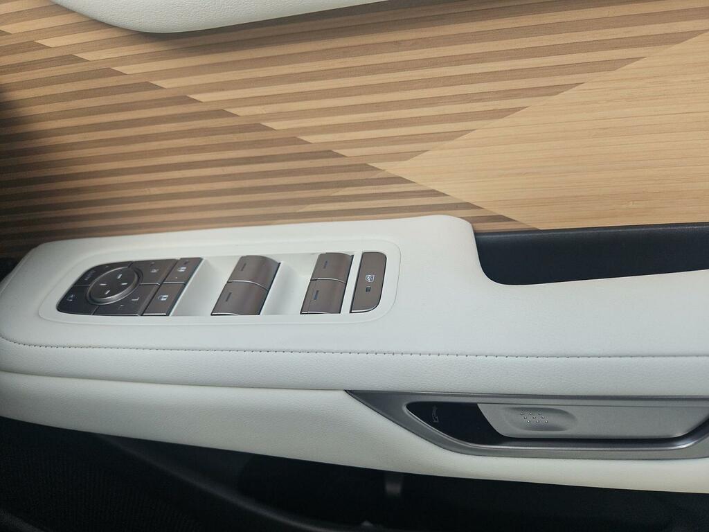Lexus ES 300H 2.5 Premium Plus Cvt Red #30