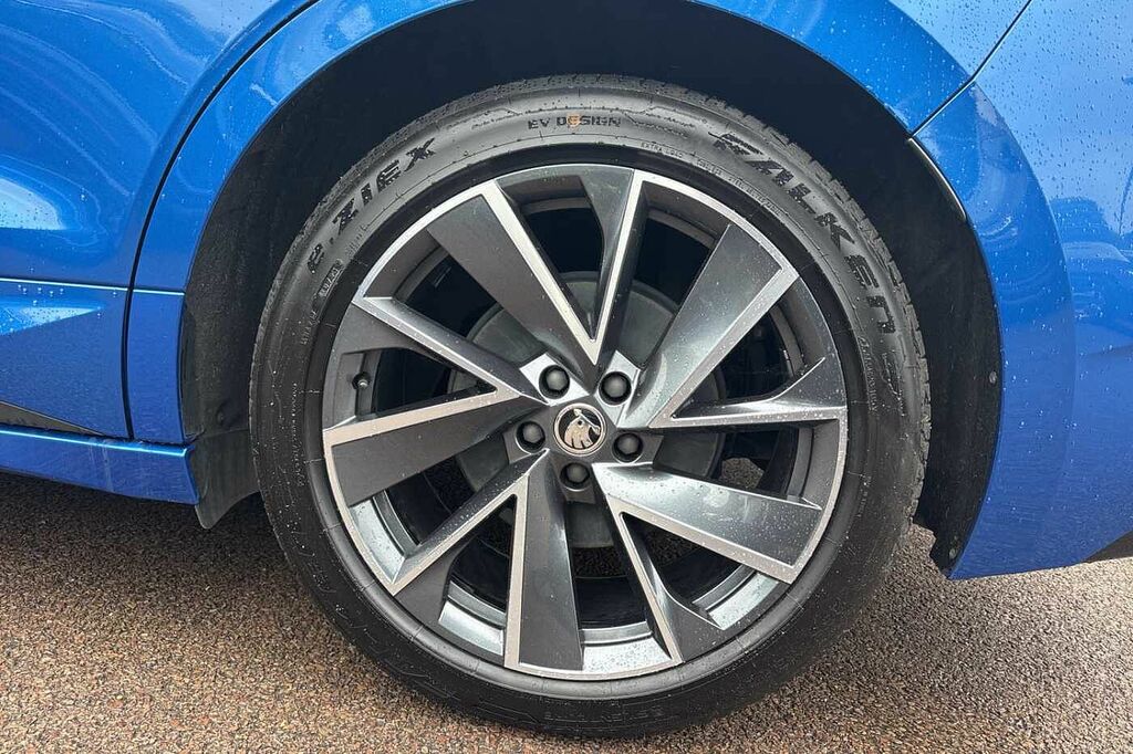 Skoda ENYAQ 210Kw 85X Sportline Plus 82Kwh 4X4 Blue #5