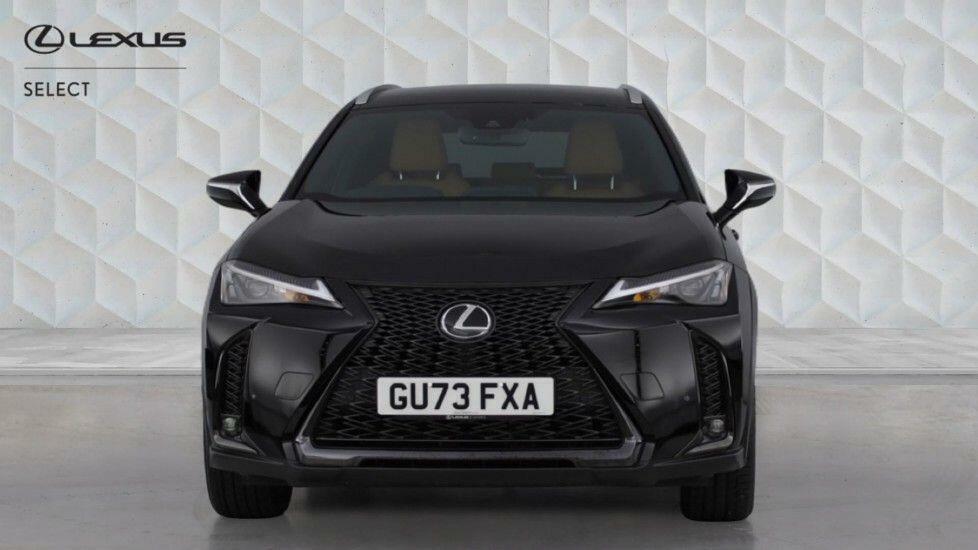 Lexus UX 250H F-sport Design Black #2