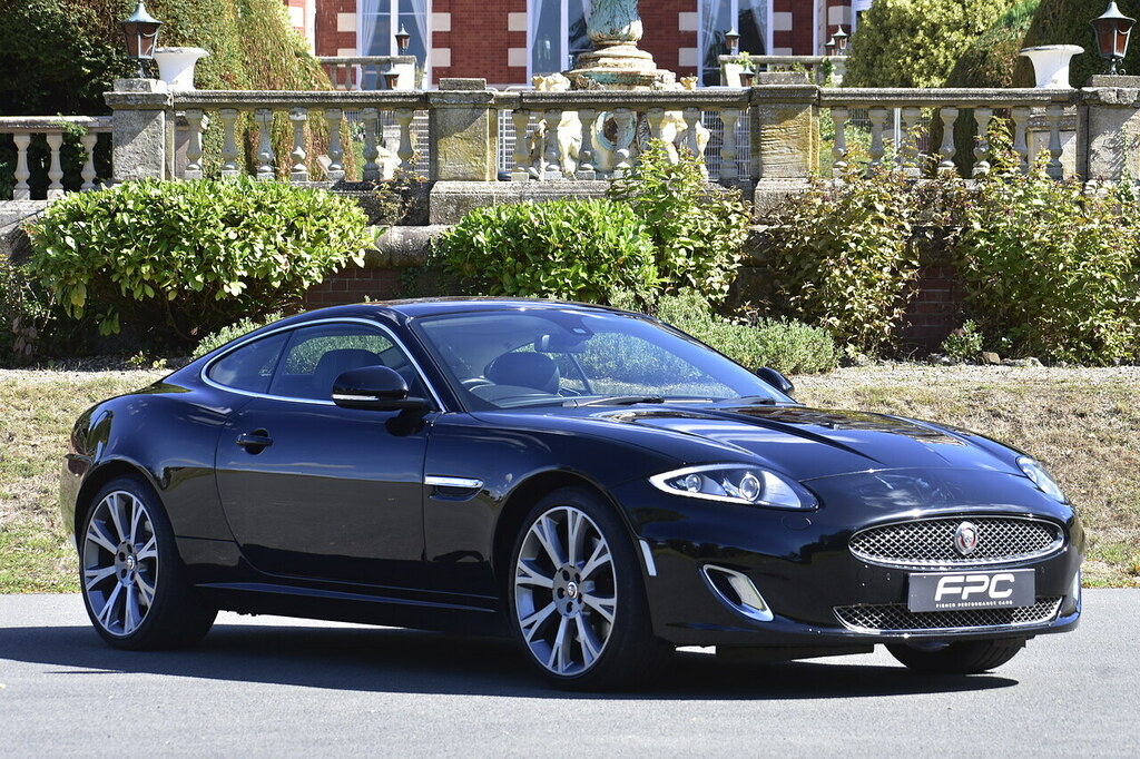 Jaguar XK Coupe Black