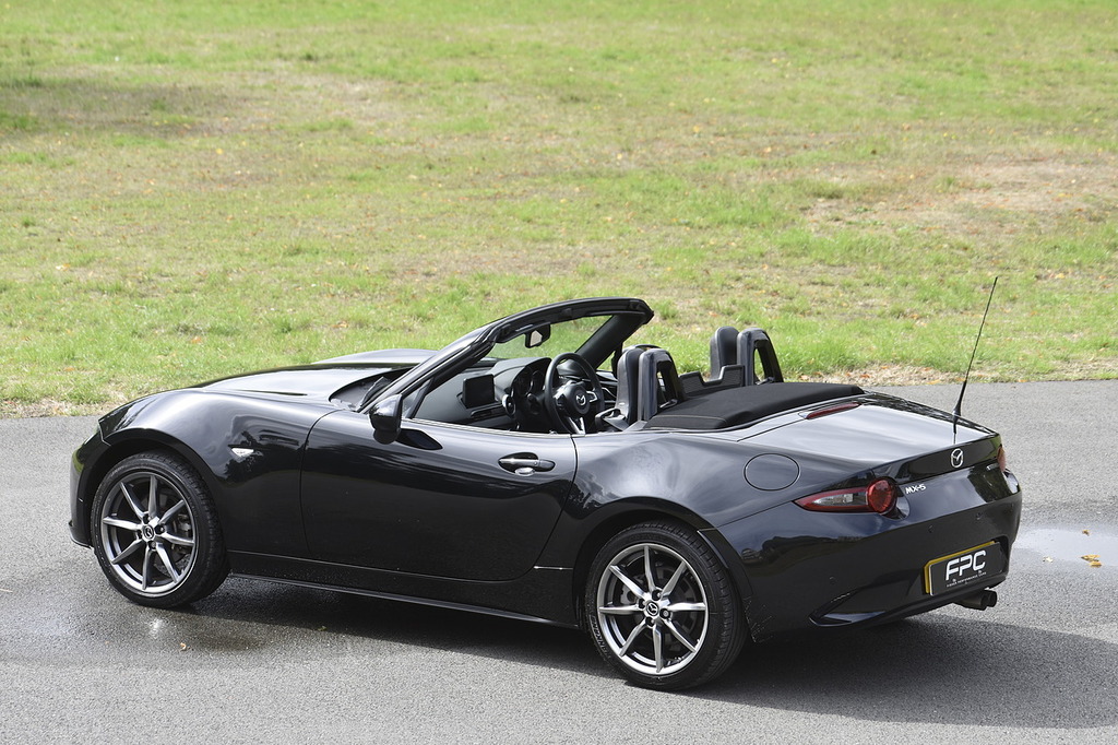 Mazda MX-5 1.5 132 Sport White #19