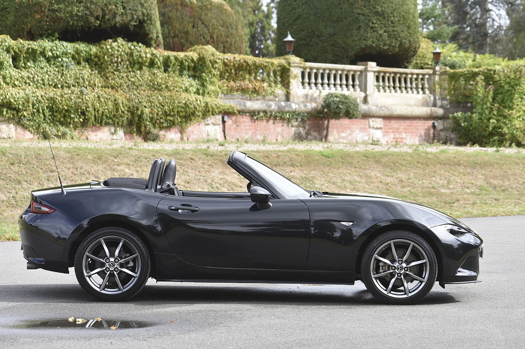 Mazda MX-5 1.5 132 Sport White #29