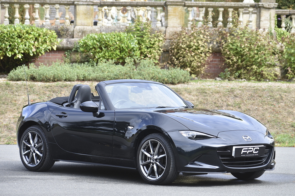 Mazda MX-5 Convertible Black