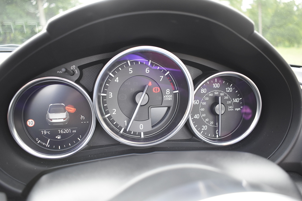 Mazda MX-5 1.5 132 Sport White #46
