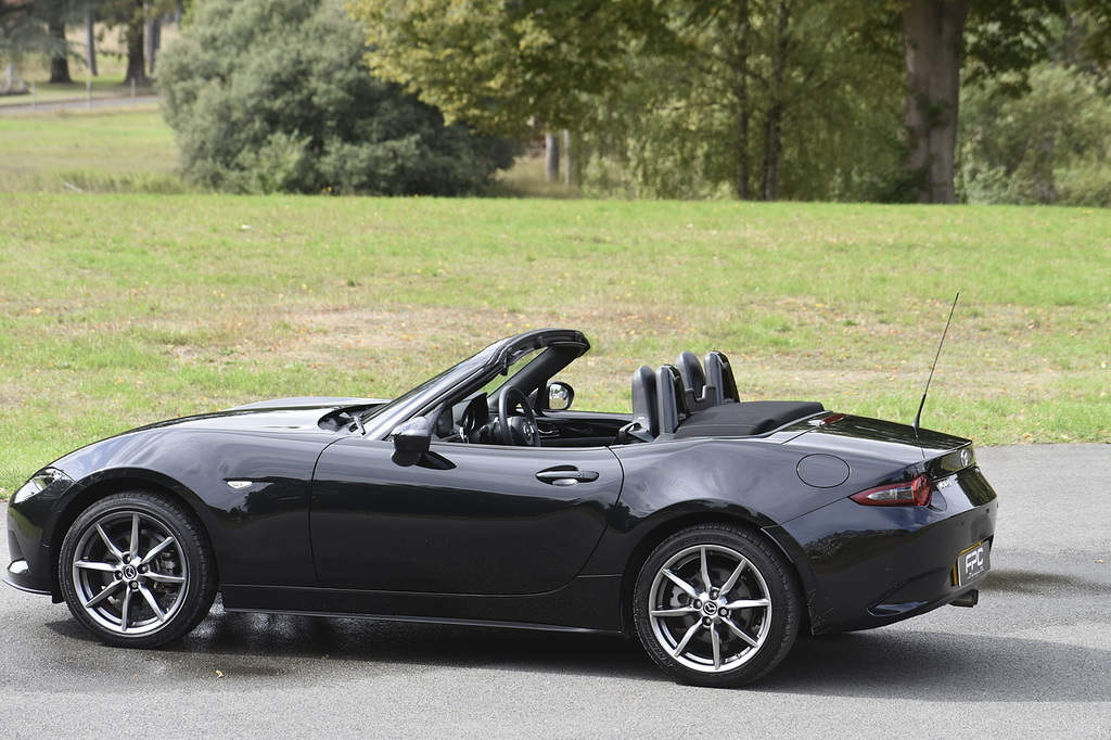 Mazda MX-5 1.5 132 Sport White #16