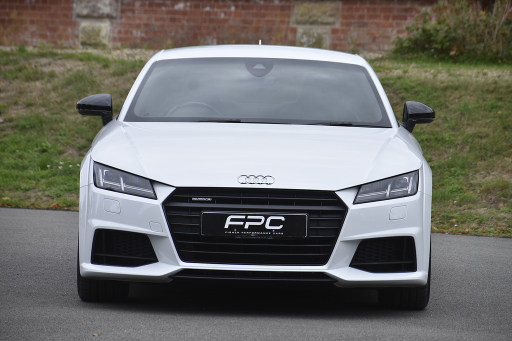 Audi TT Coupe White #5