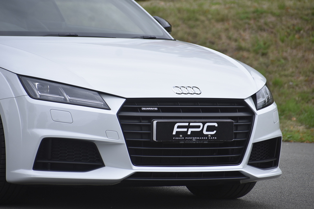 Audi TT Coupe White #3