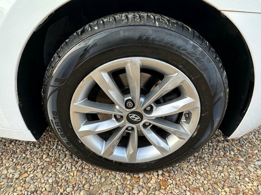 Hyundai I40 Style Silver #17