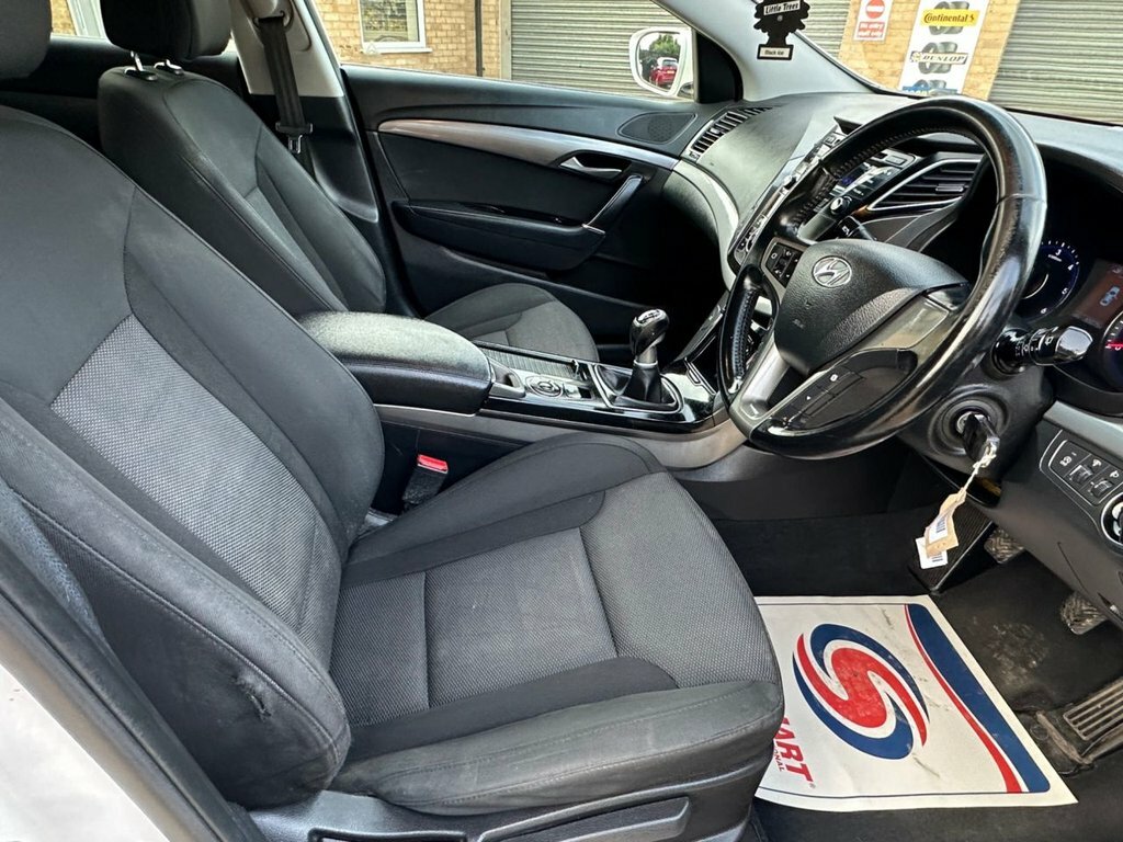 Hyundai I40 Style Silver #28