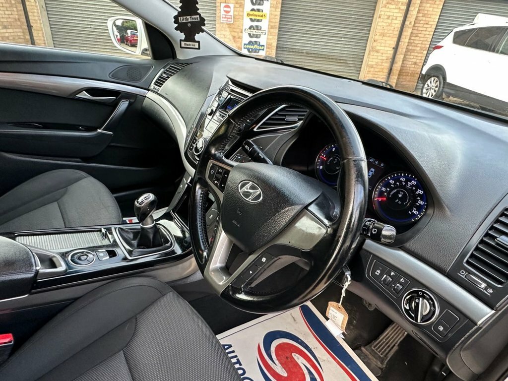 Hyundai I40 Style Silver #29