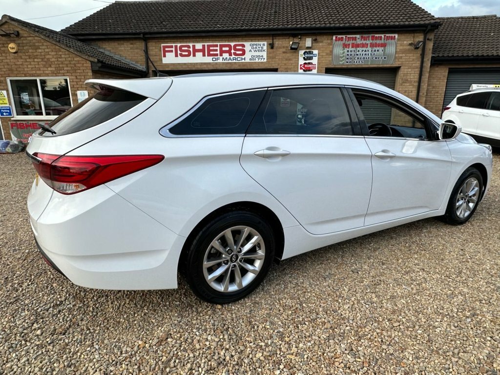 Hyundai I40 1.7L S White #5
