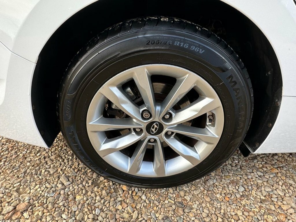 Hyundai I40 Style Silver #16