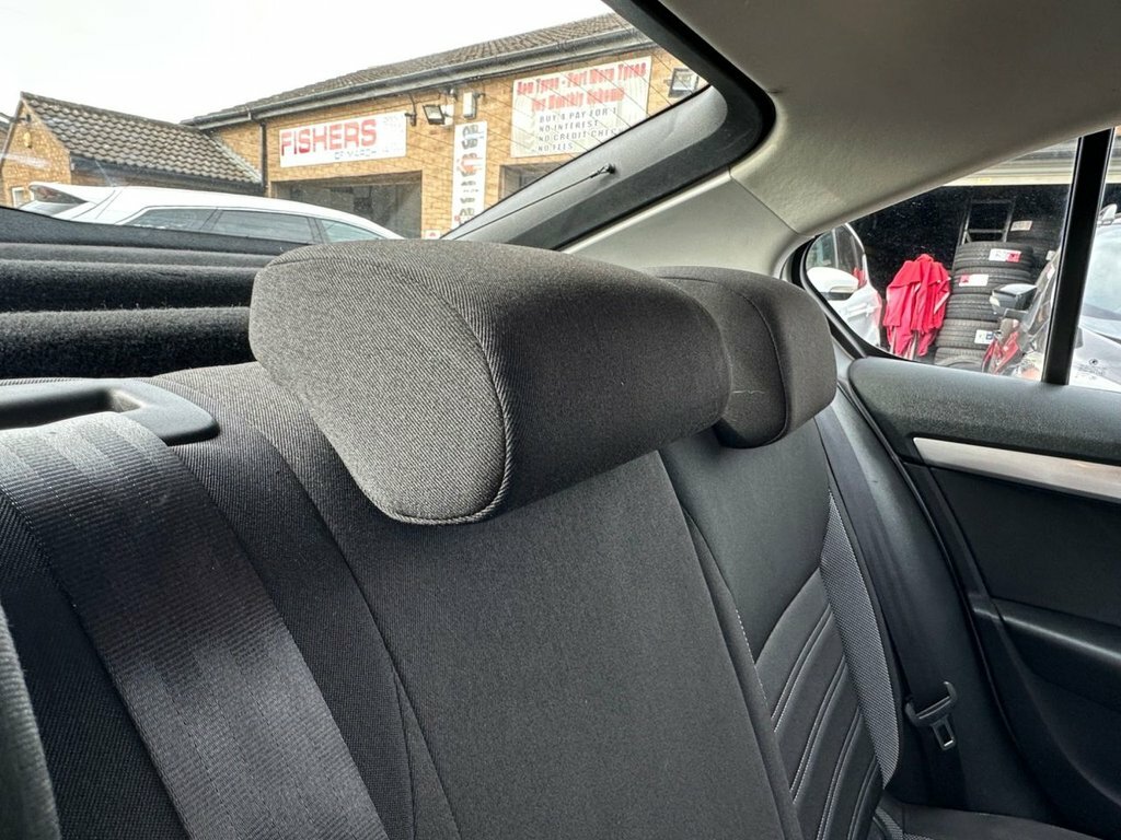 Skoda Octavia 1.6 Tdi Se Technology Blue #46
