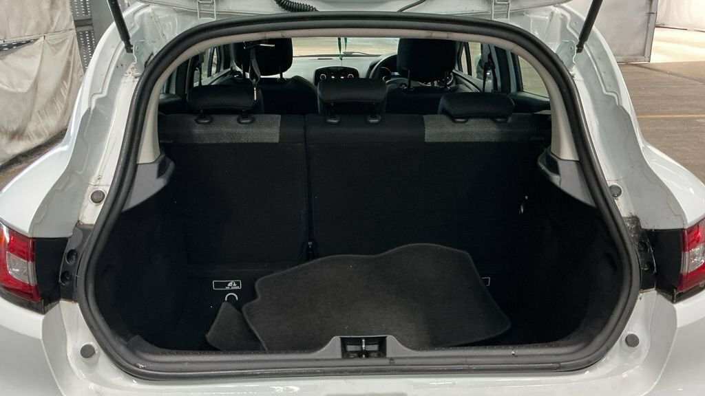 Renault Clio Iconic Tce Grey #8